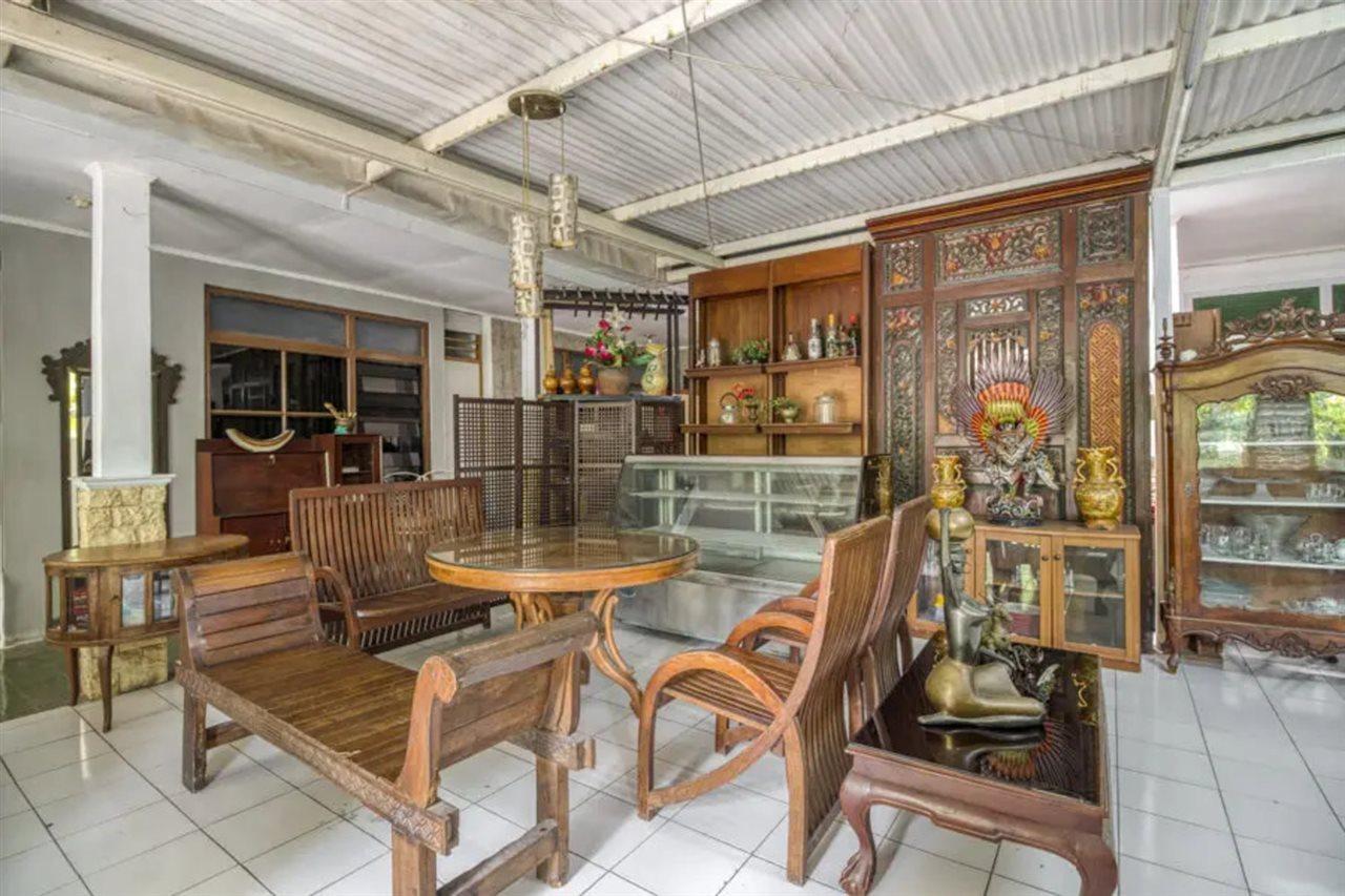 Reddoorz Hostel Near Adisucipto Airport Yogyakarta Kalasan Exterior foto